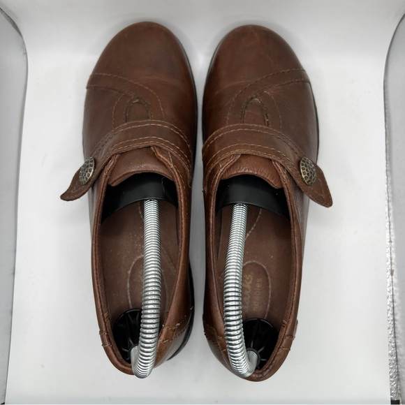 Women’s Clarks Slip-On Shoes Size 7 - Picture 6 of 10